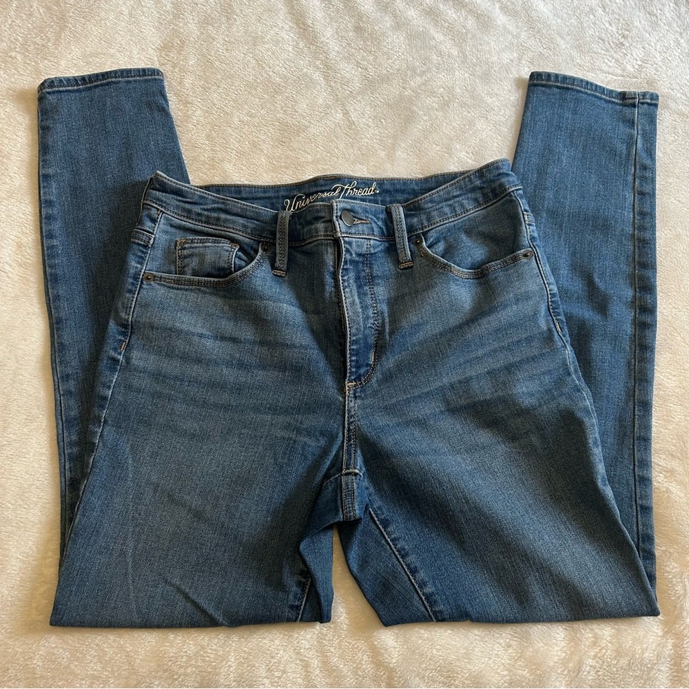Universal Thread High Rise Skinny Light Wash Jeans